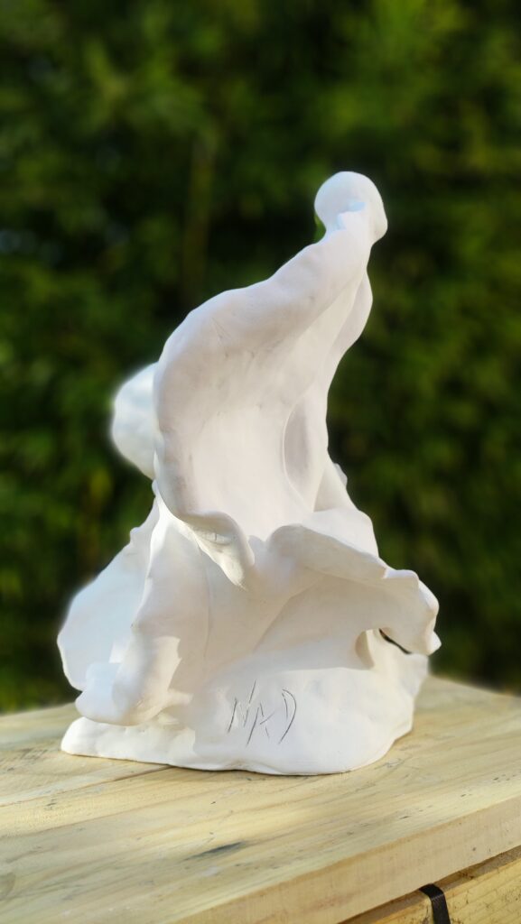 Sculpture en terre cuite patinée Nad sculpture